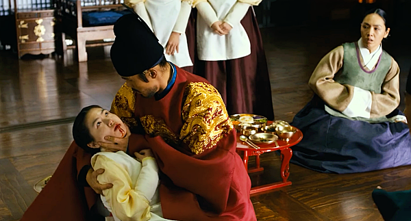 백성을 위하는 왕의 모습, 쓰러진 사월이를 부여잡은 하선