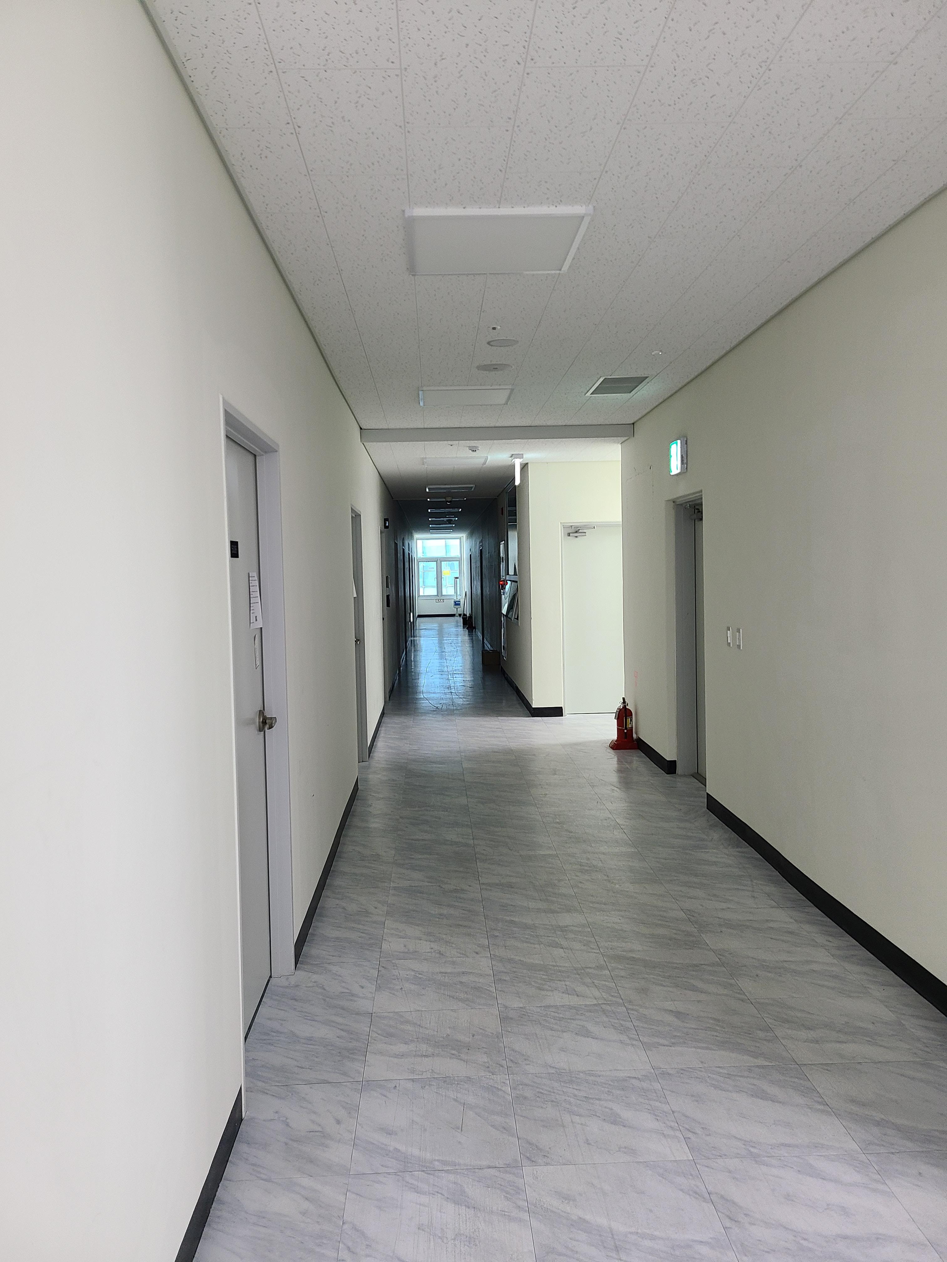 화성ICT타워 사무실4