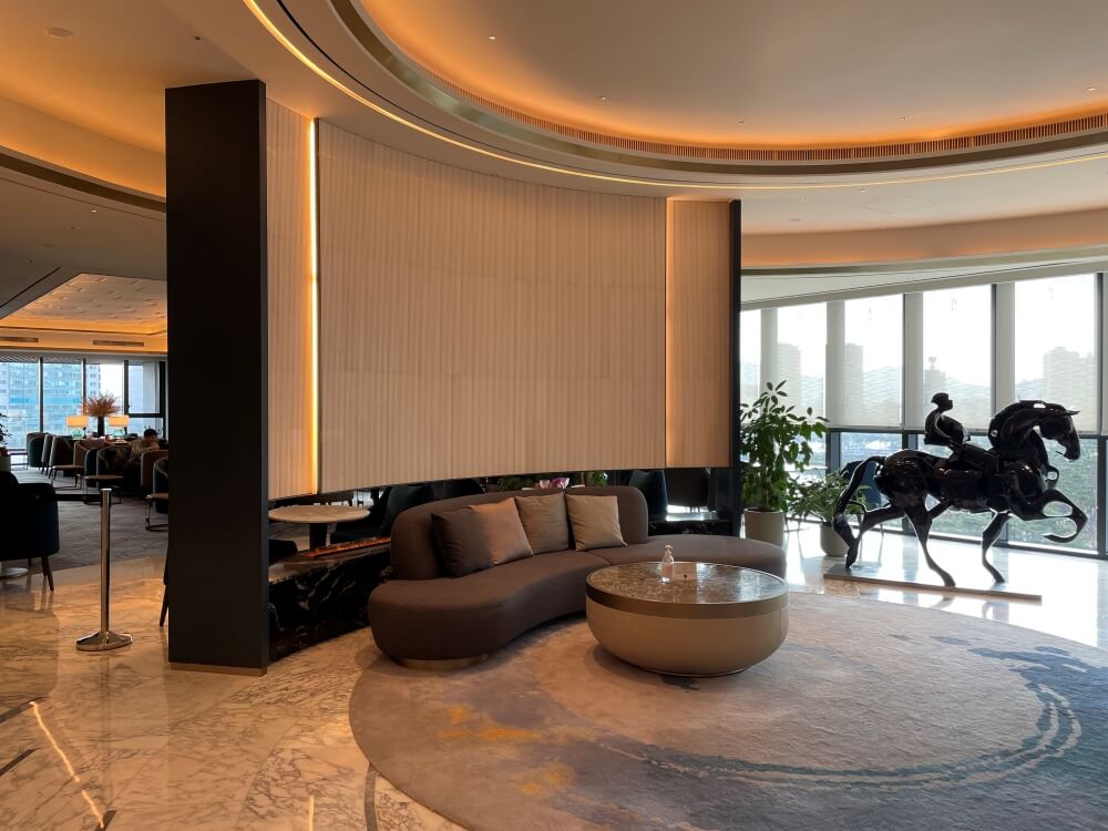 서울 잠실 소피텔 - 6층 호텔 로비 체크인 카운터