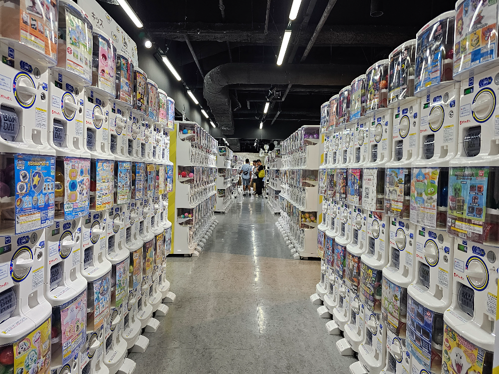 이케부쿠로 선샤인시티 반다이남코 크로스 스토어 가샤폰