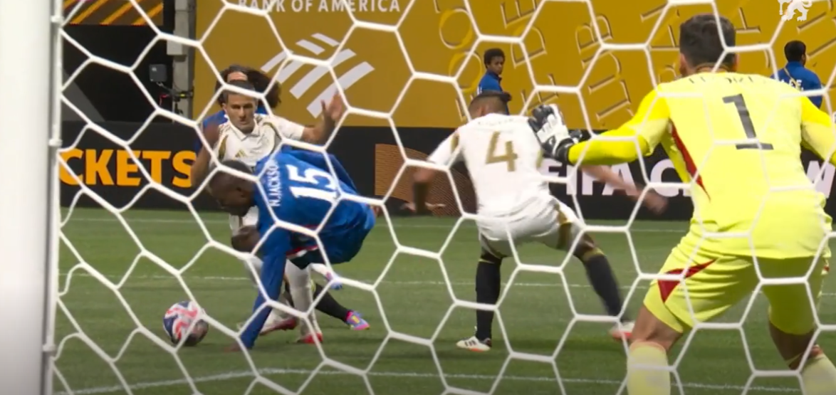 첼시 LAFC 클럽 월드컵에서 2-0 완승으로 D조 선두 질주