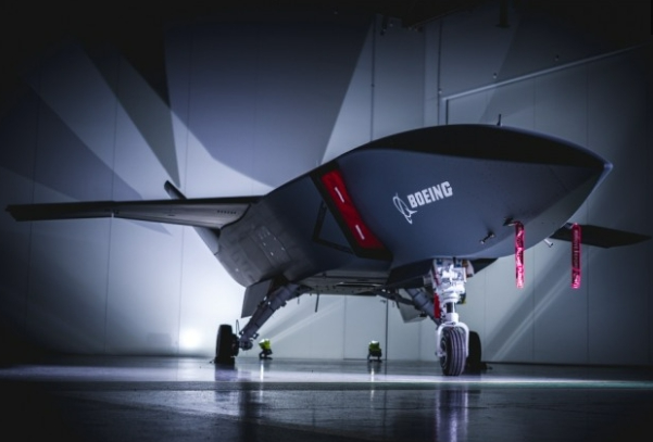 호주와 Boeing이 함께 개발중인 로열윙맨