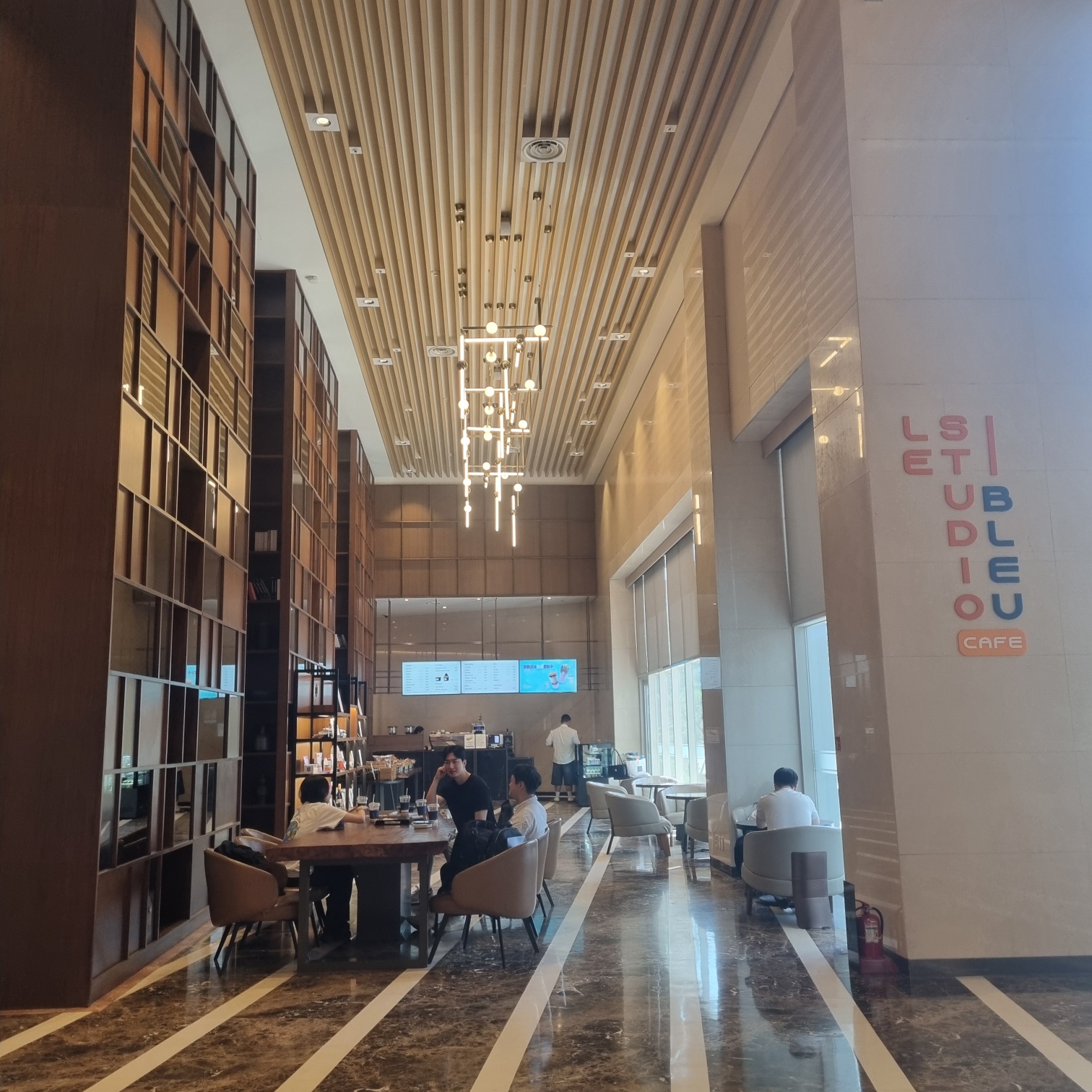 2025 덕산 스플라스 워터파크│온천수 워터파크&middot;워터슬라이드&middot;스파존 완전정복