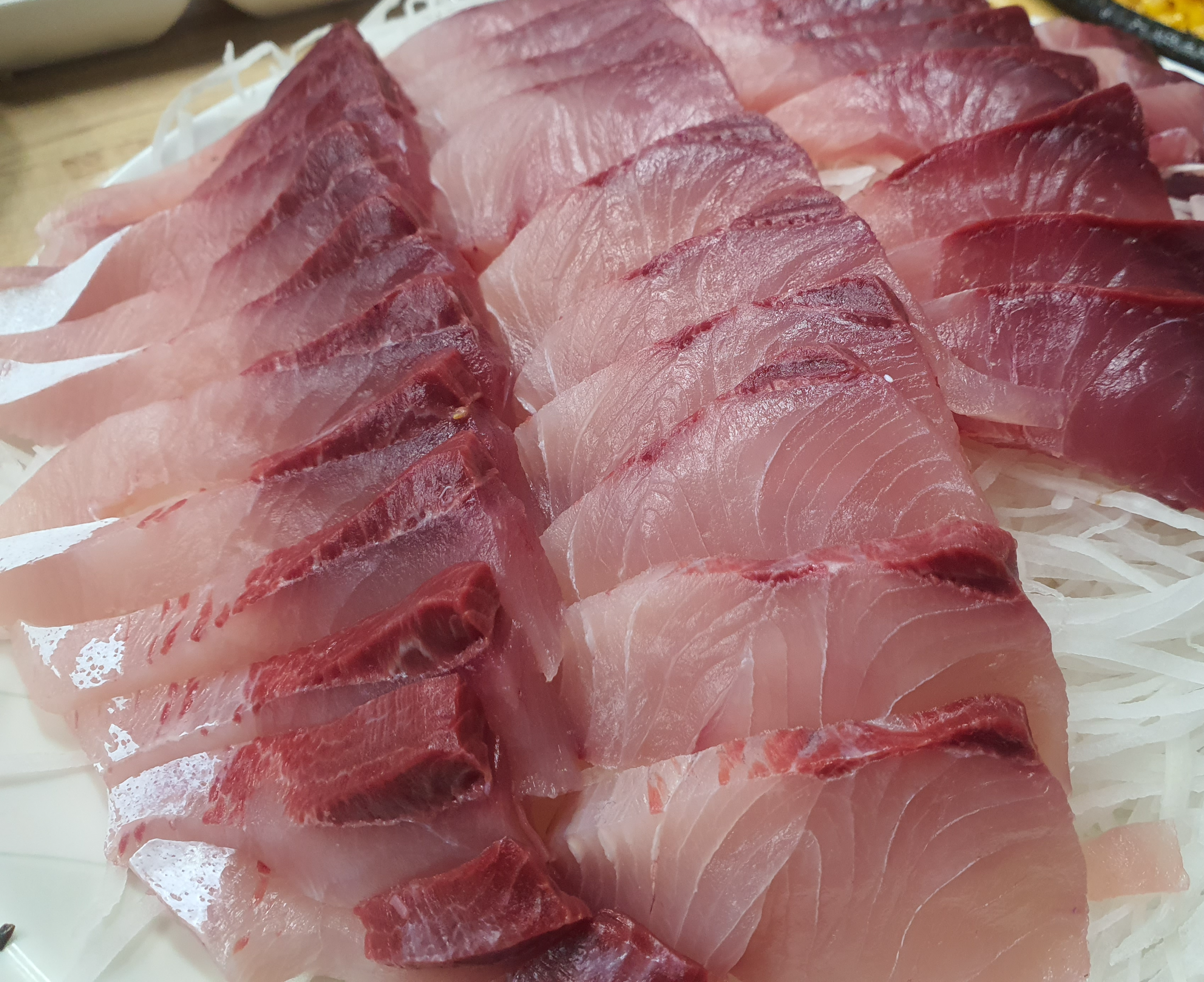 겨울 제철 음식 방어