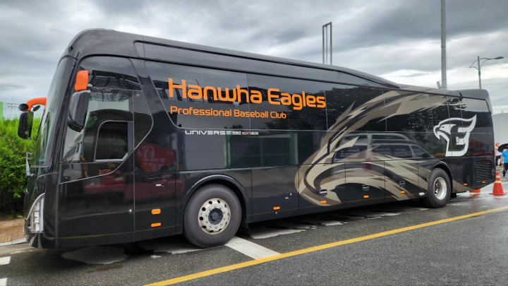 한화이글스 선수단 버스