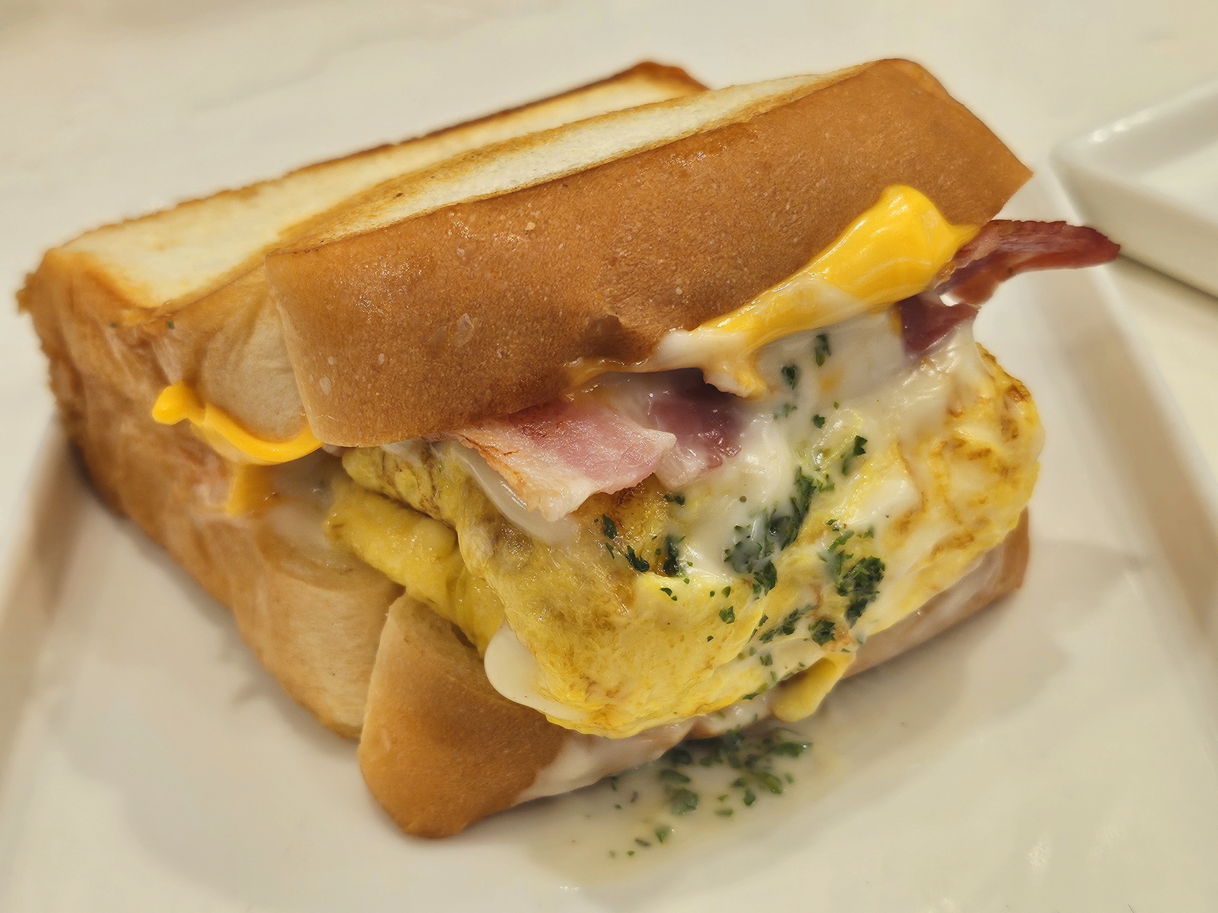 에그드랍 - 베이컨 더블 치즈 샌드위치