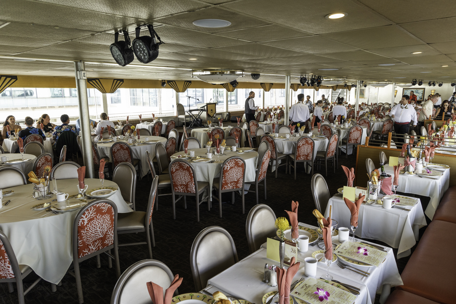 하와이 스타오브 호놀룰루 디너 크루즈