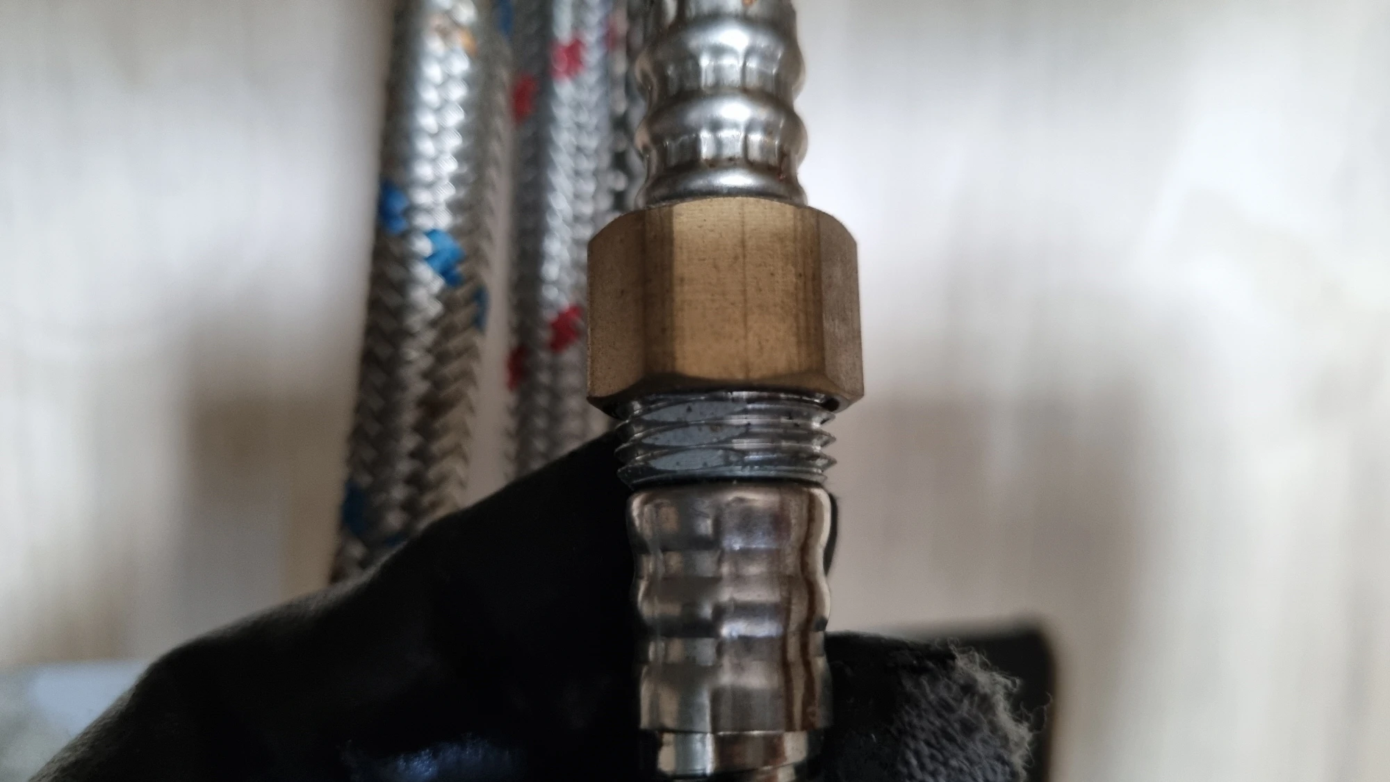 호스 연결 부위 모습