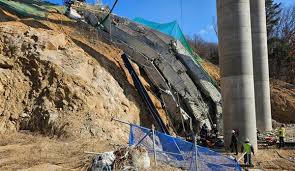 천안고속도로 붕괴 사고