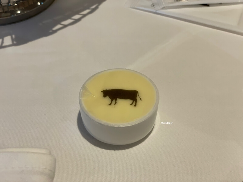 신사 압구정 도산공원 맛집 붓처스컷 도산 - 버터