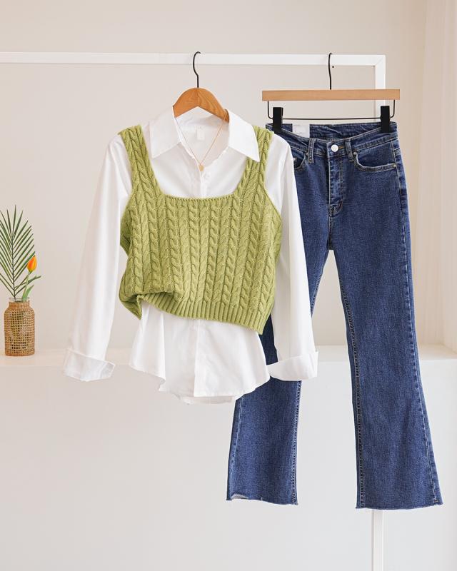 8 30까지 스토인 꽈배기 니트 뷔스티에 조끼