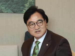 우원식 국회의원 프로필 나이 고향 가족 아내 학력 정치 경력 지역구