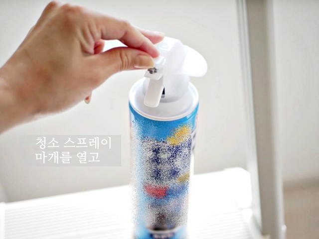 벽걸이 에어컨 필터 청소방법,정전기 청소포 활용법,에어컨청소,건강,팁줌 매일꿀정보