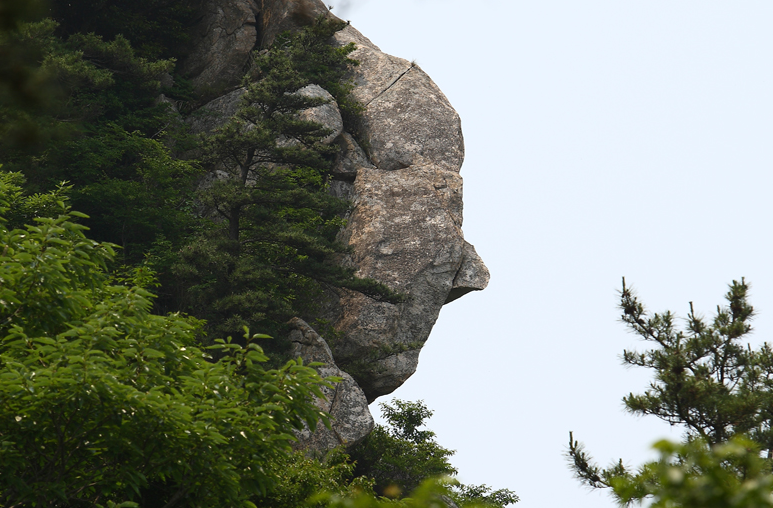 비진도 미인바위