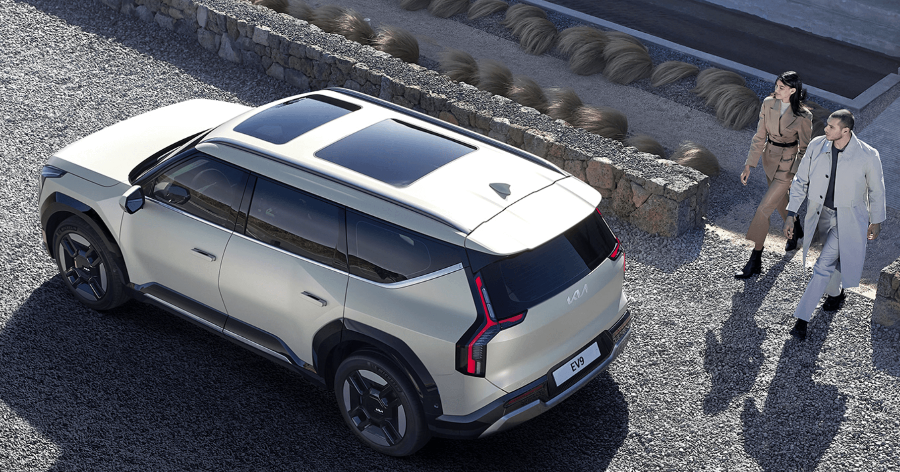 기아-EV9-후측면