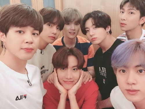 방탄소년단 재계약