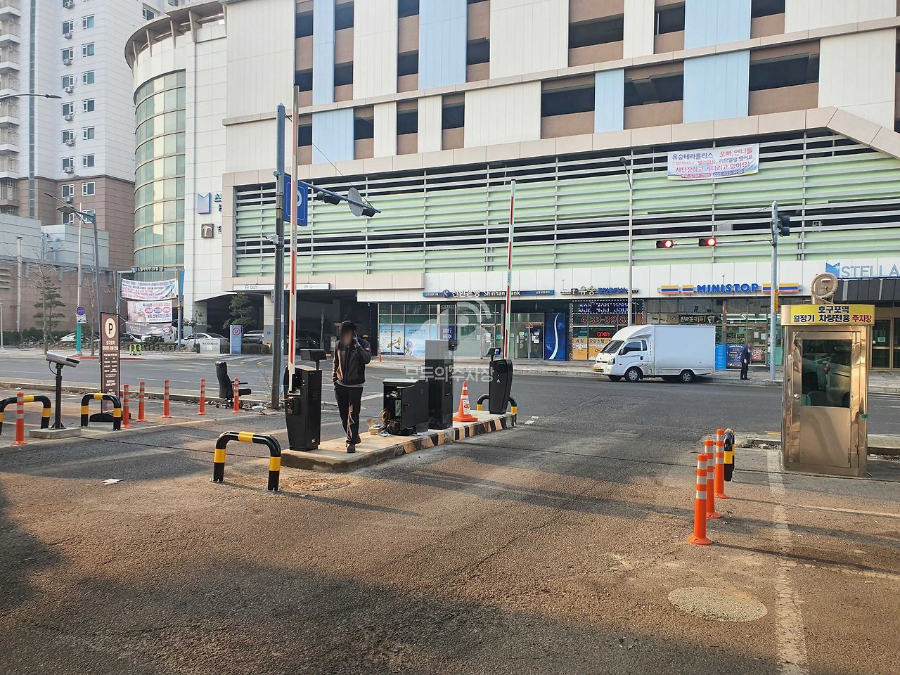 구포역 주차장