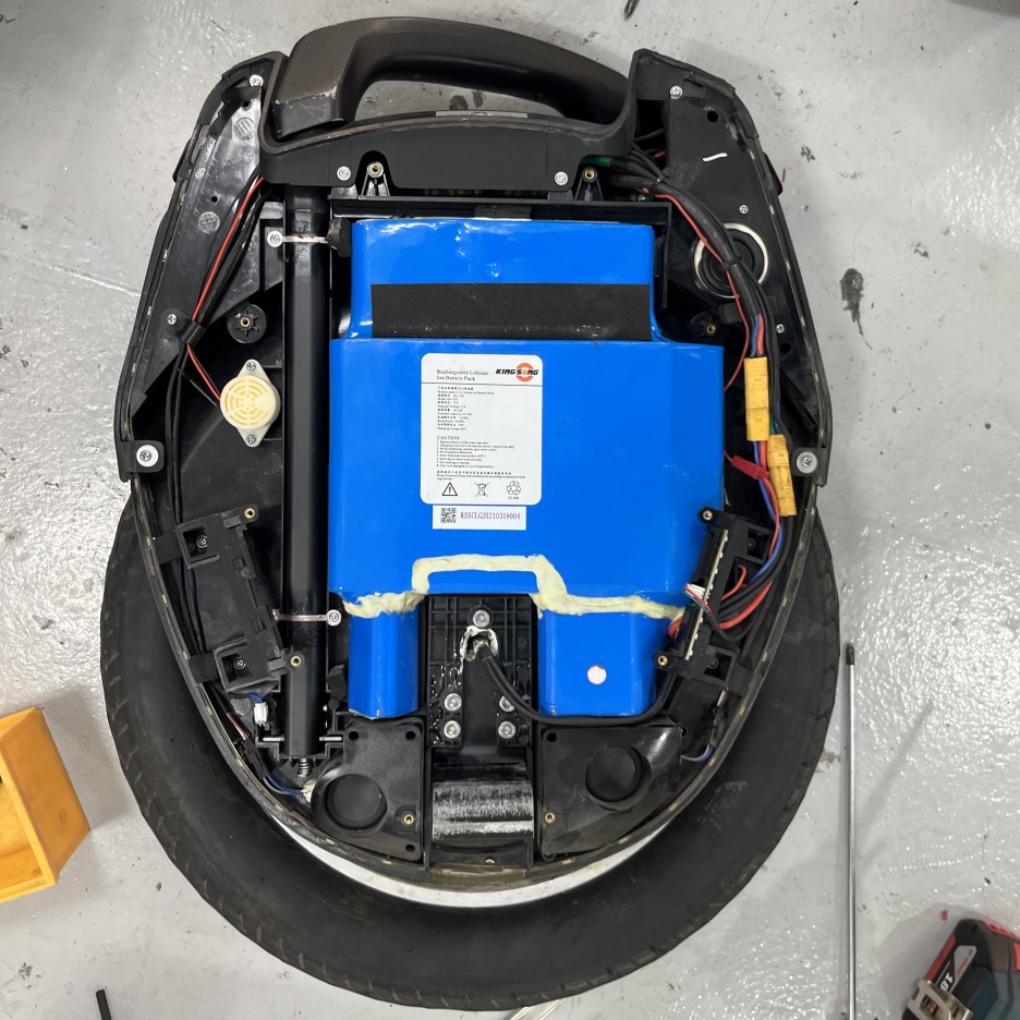 [수원 전동휠 수리: 킹송 16X AS]-KINGSONG 타이어튜브 펑크 교체, 화성 동탄 광교 용인 분당 안양 오산 안산 군포