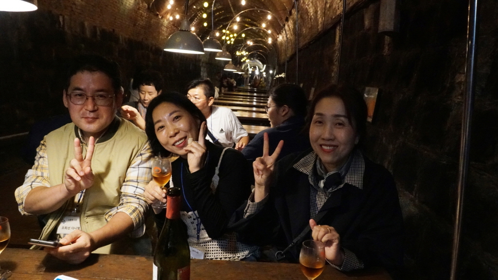 img.jpg?credential=yqXZFxpELC7KVnFOS48yl