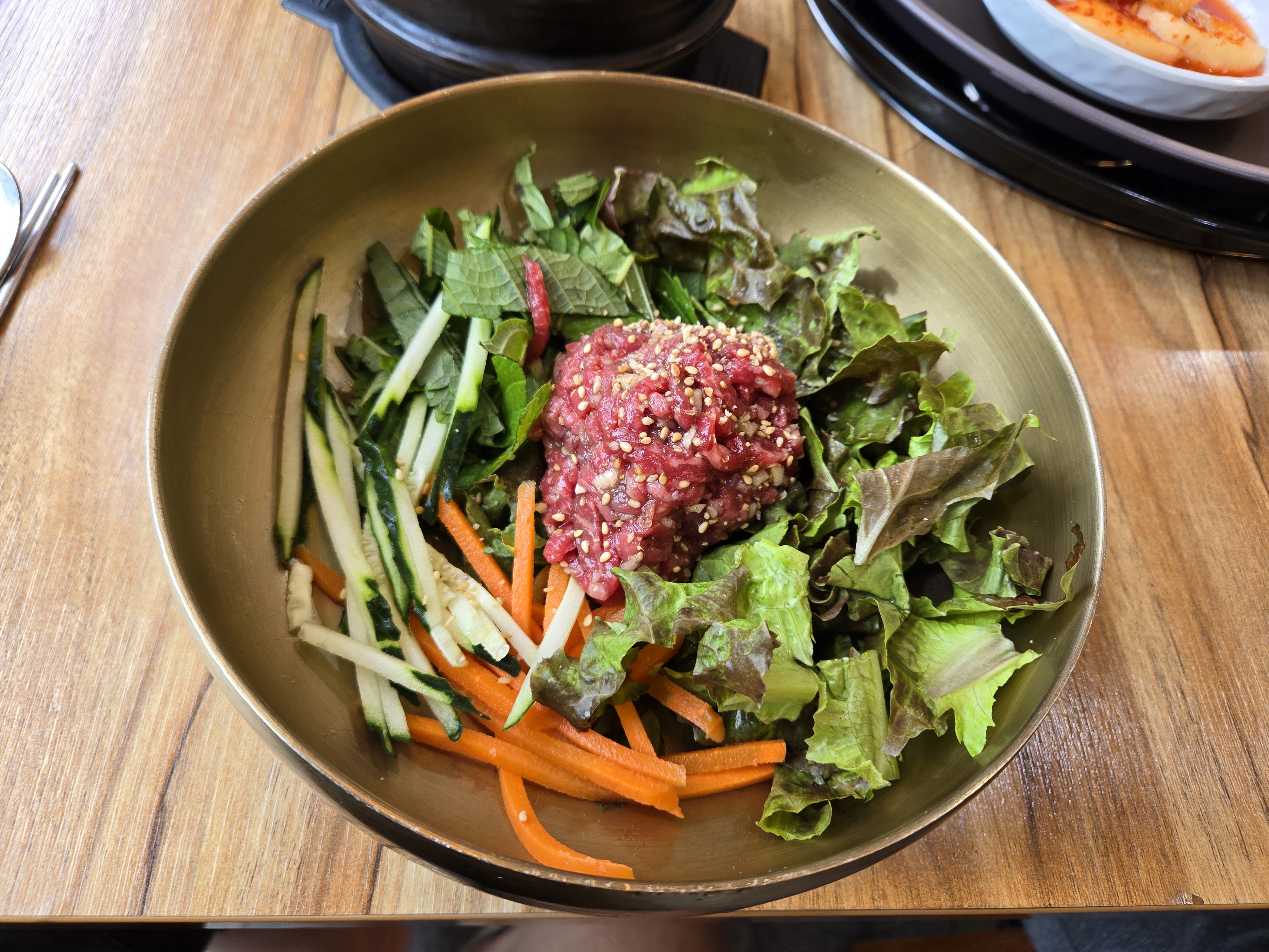 군위축협 축산물프라자 한우 육회비빔밥