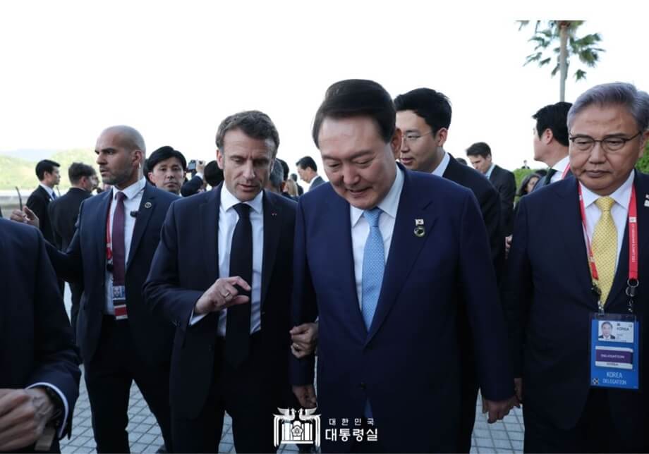 마크롱과 윤석열대통령