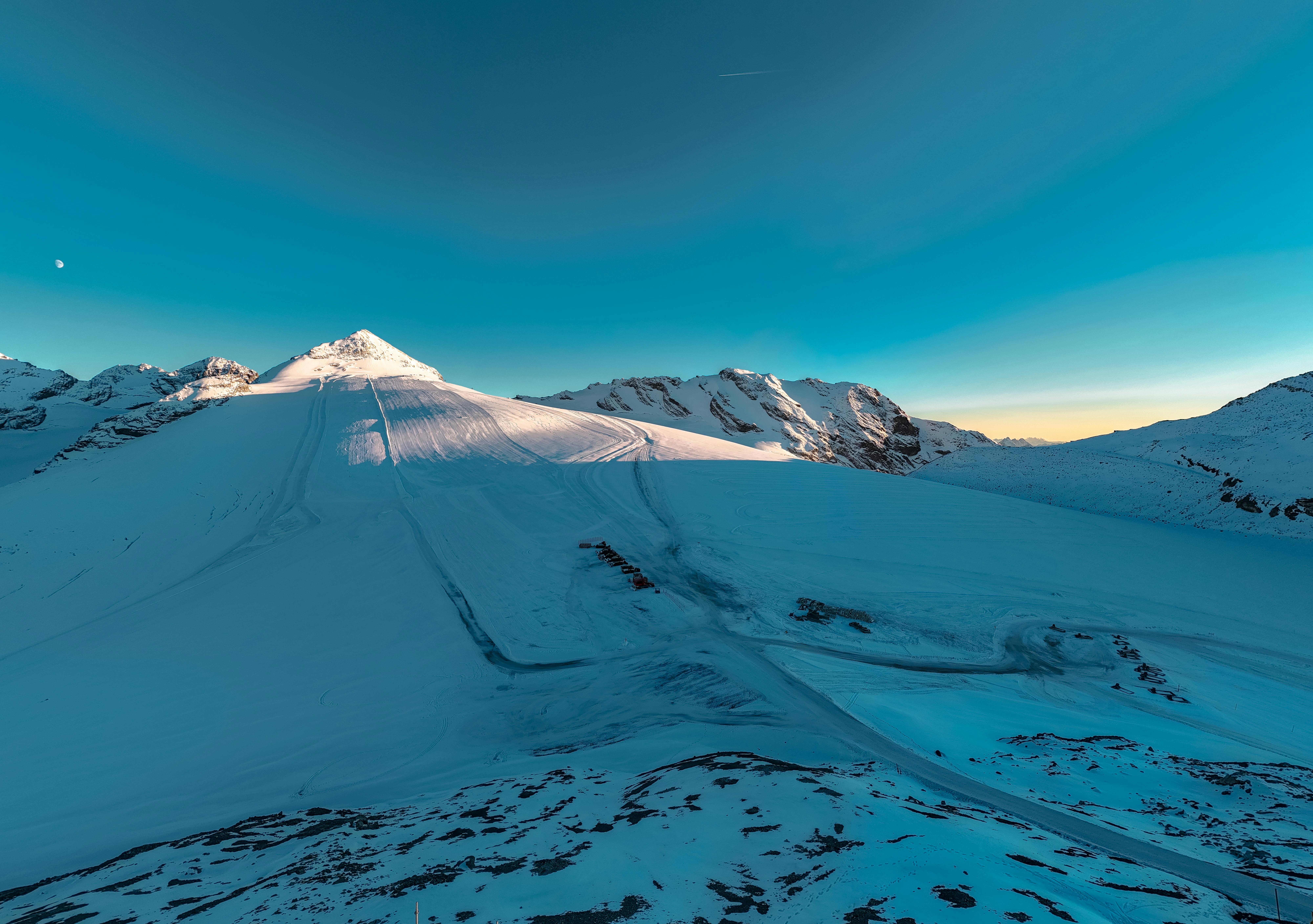 버스에서 내리는을 상징하는 이미지