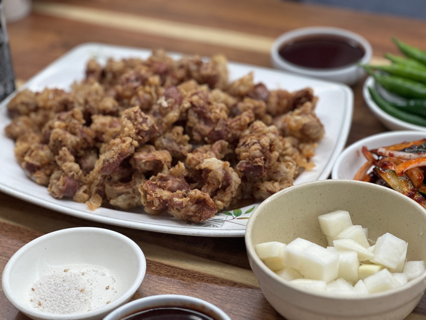 닭똥집이 일품인 명동통닭