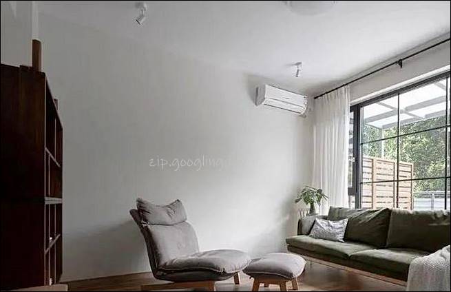 창가쪽- 소파-배치