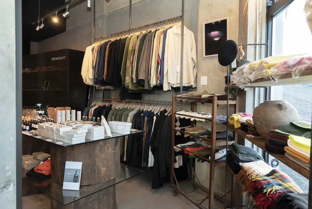 FRONT11201 본점 (프론트 11201 본점)