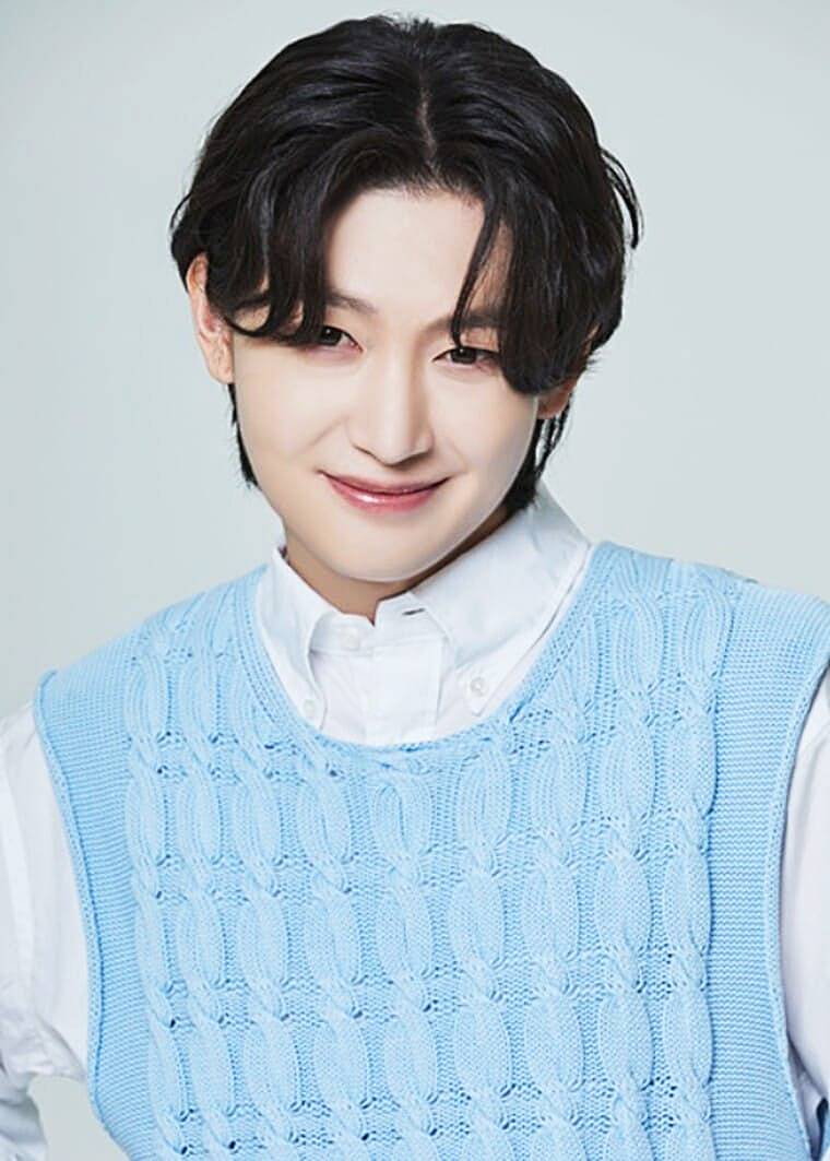 가수-김용빈
