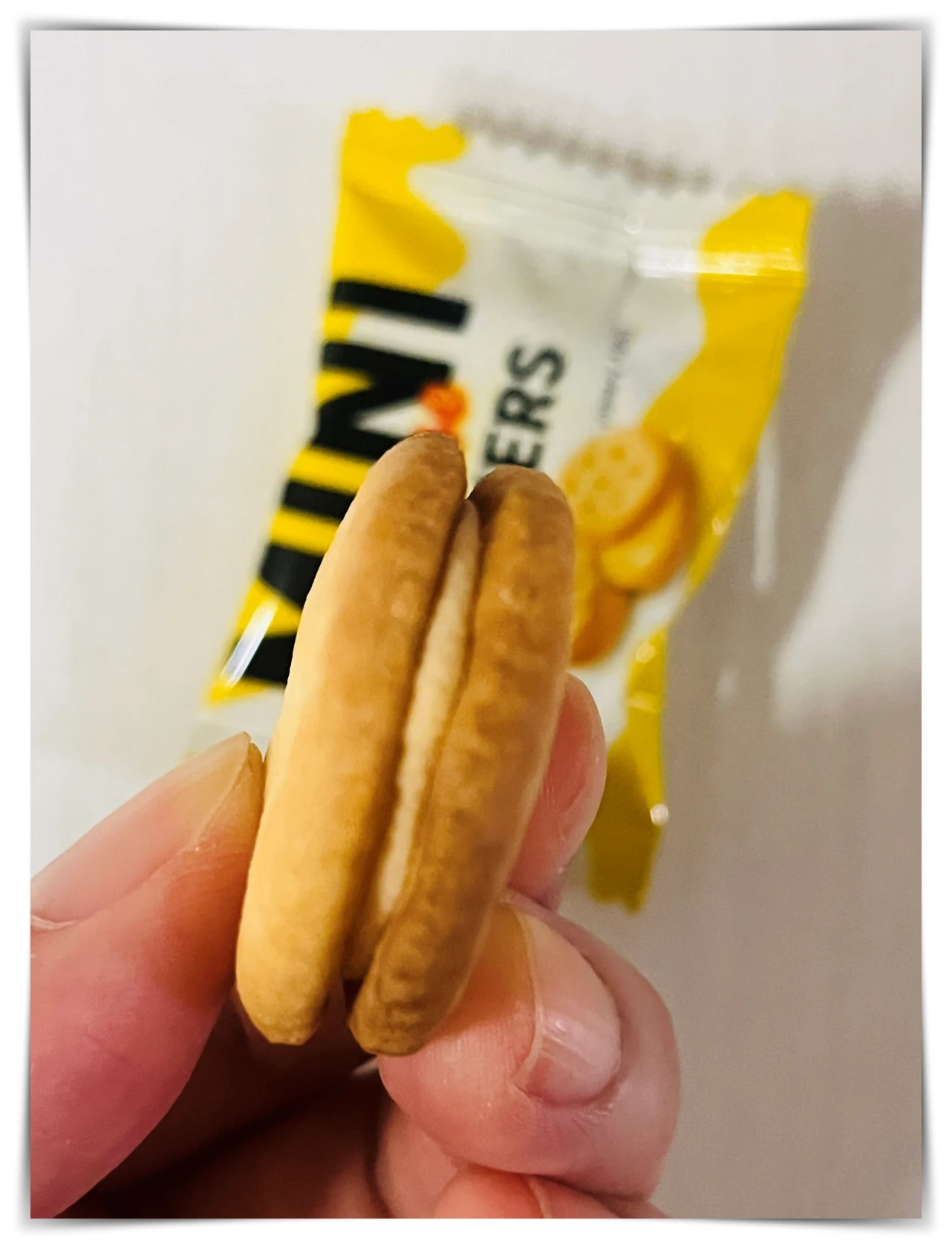 노브랜드-미니치즈크래커-옆면