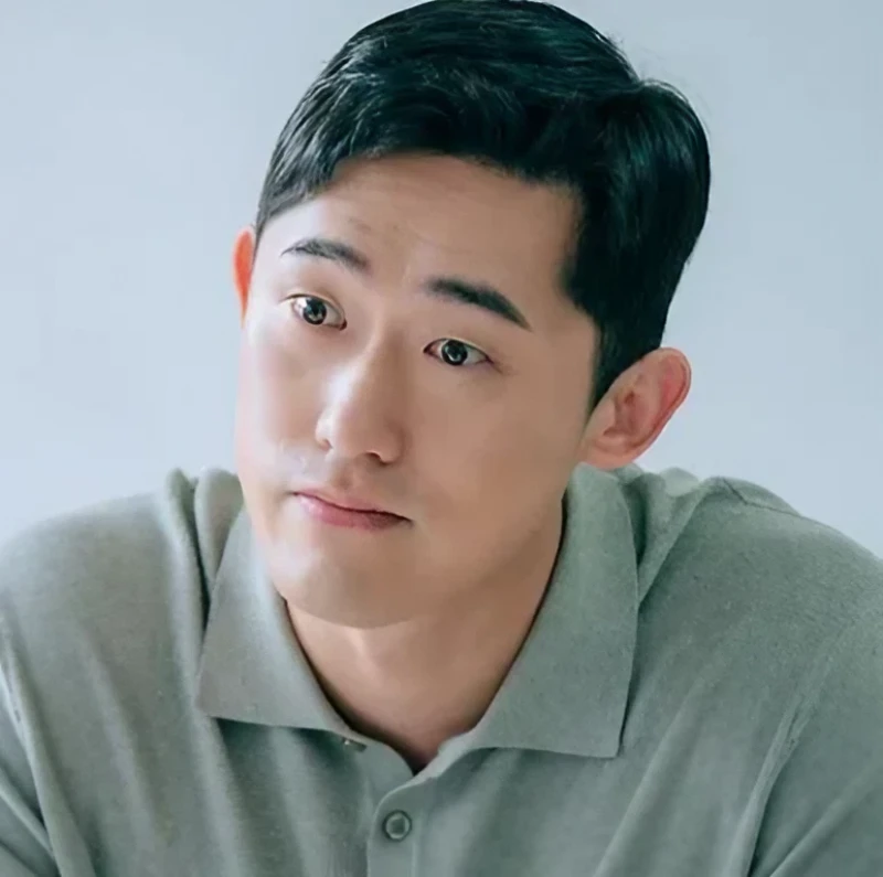 웨딩 임파서블에서 은택 역을 맡은 민진웅