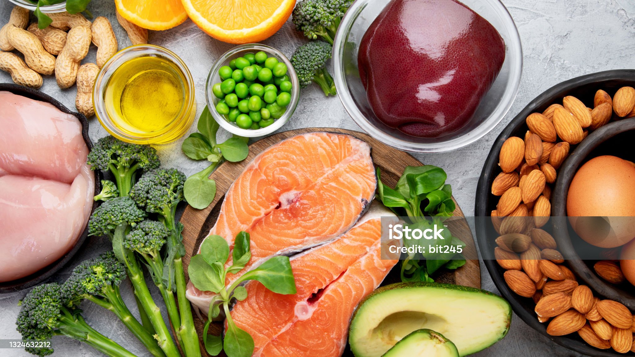 정신 건강에 좋은 음식은? 뇌에 이로운 식습관 가이드