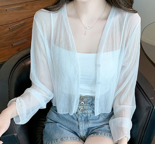 여름에 어울리는 여자 가디건