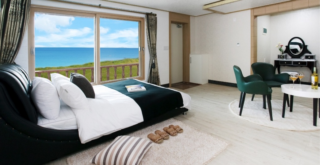 그곳에가면 펜션v A동 102호