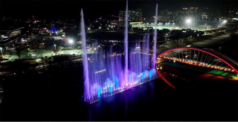 꽃강길 음악분수