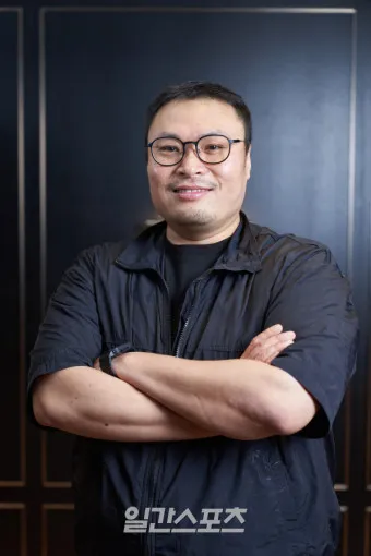강풀 웹툰 조명가게 만화 원작 영화_2