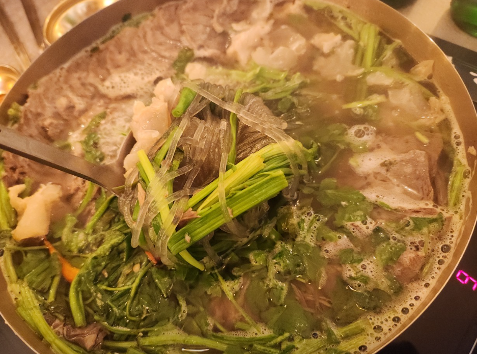 &amp;lt;사장님 귀는 당나귀 귀&amp;gt;정지선 셰프의 선택&amp;#44; 깊은 맛의 된장 전골 맛집 &amp;#39;옥된장 마곡점