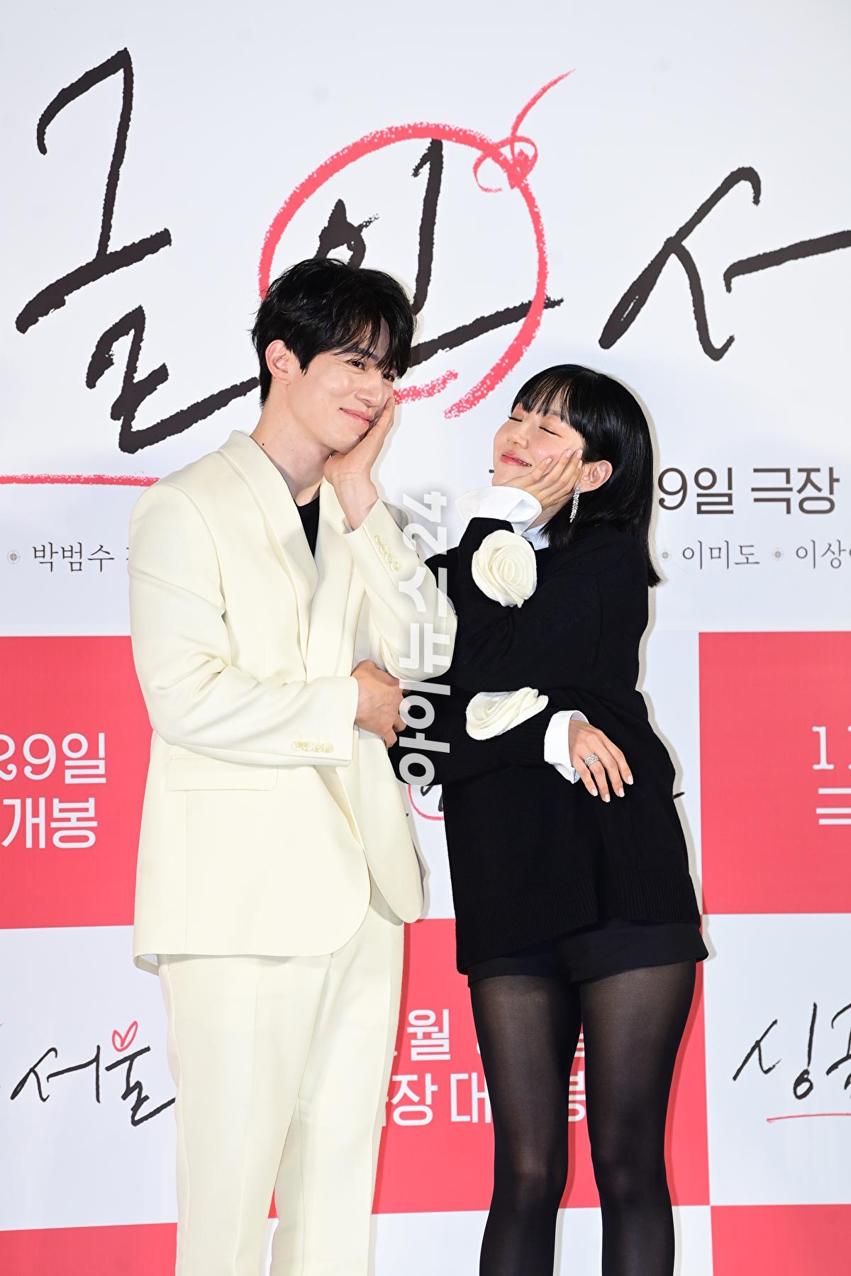 배우 이동욱이 3일 오전 서울 롯데시네마 건대입구점에서 열린 영화 '싱글 인 서울'(감독 박범수) 제작보고회에 참석하고 있다. [사진=정소희 기자]