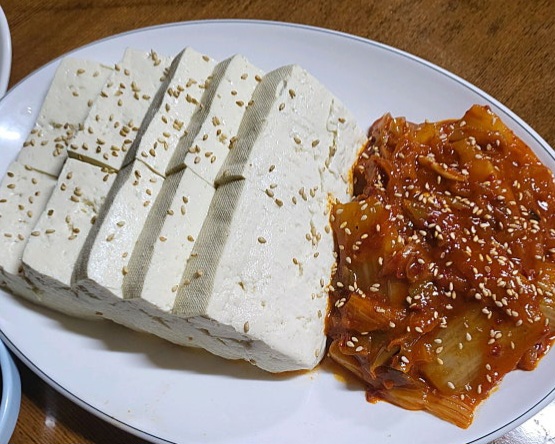 생생정보 진현할머니 김치찌개와 전 밥상