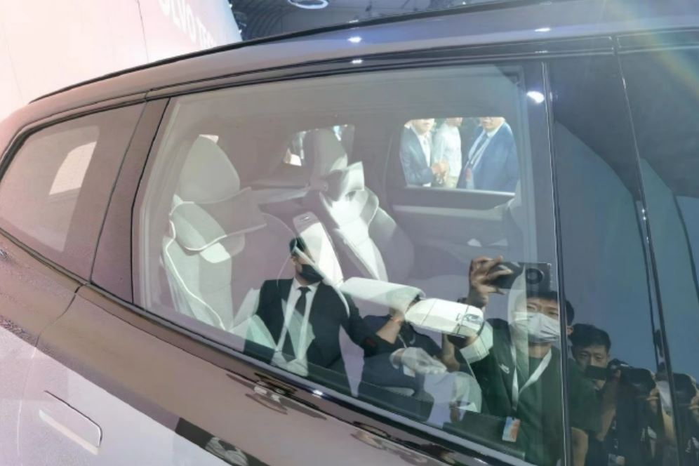 볼보 한정판 플래그십 전기 SUV 'EX90 엑설런스 (VOLVO EX90 Excellence)'