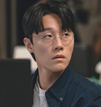 김용수 (이신기)