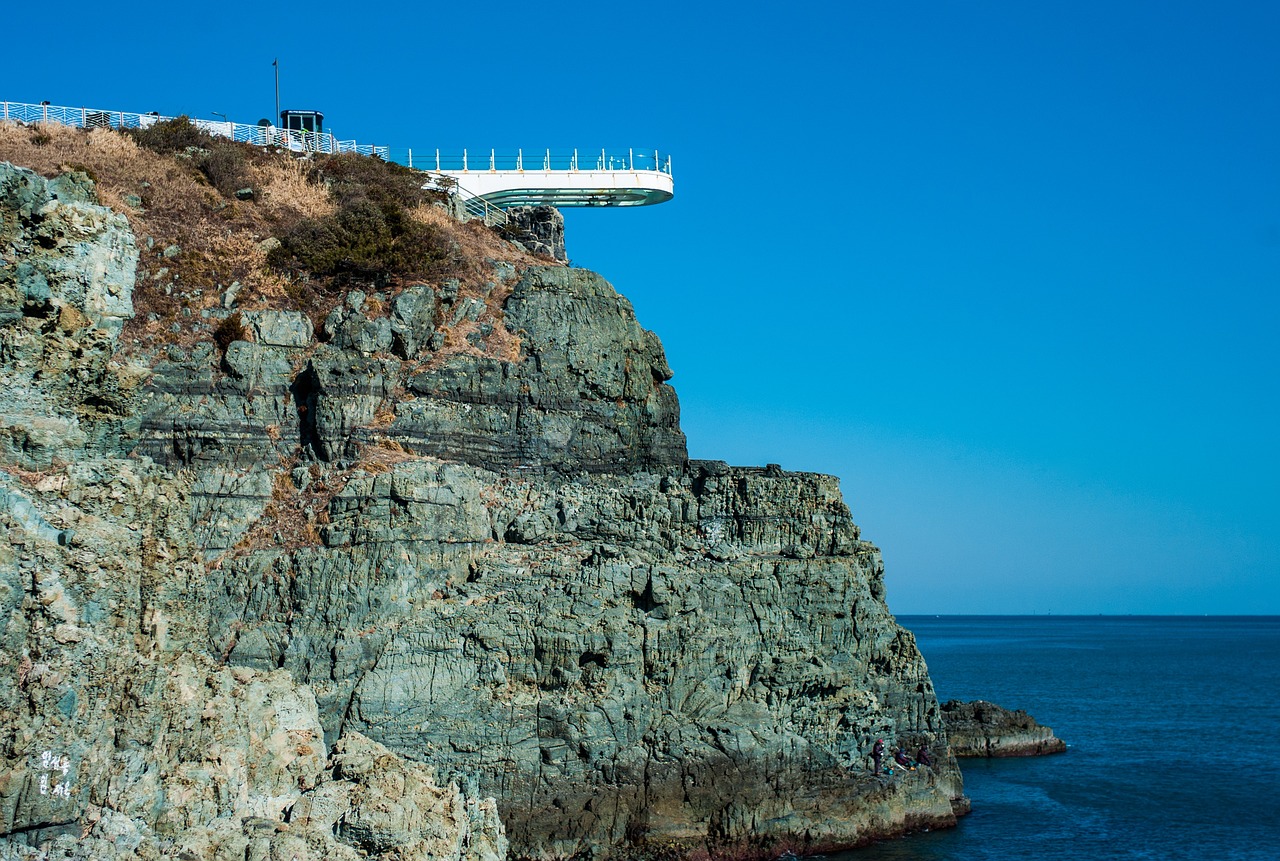 Oryukdo Sky Walk