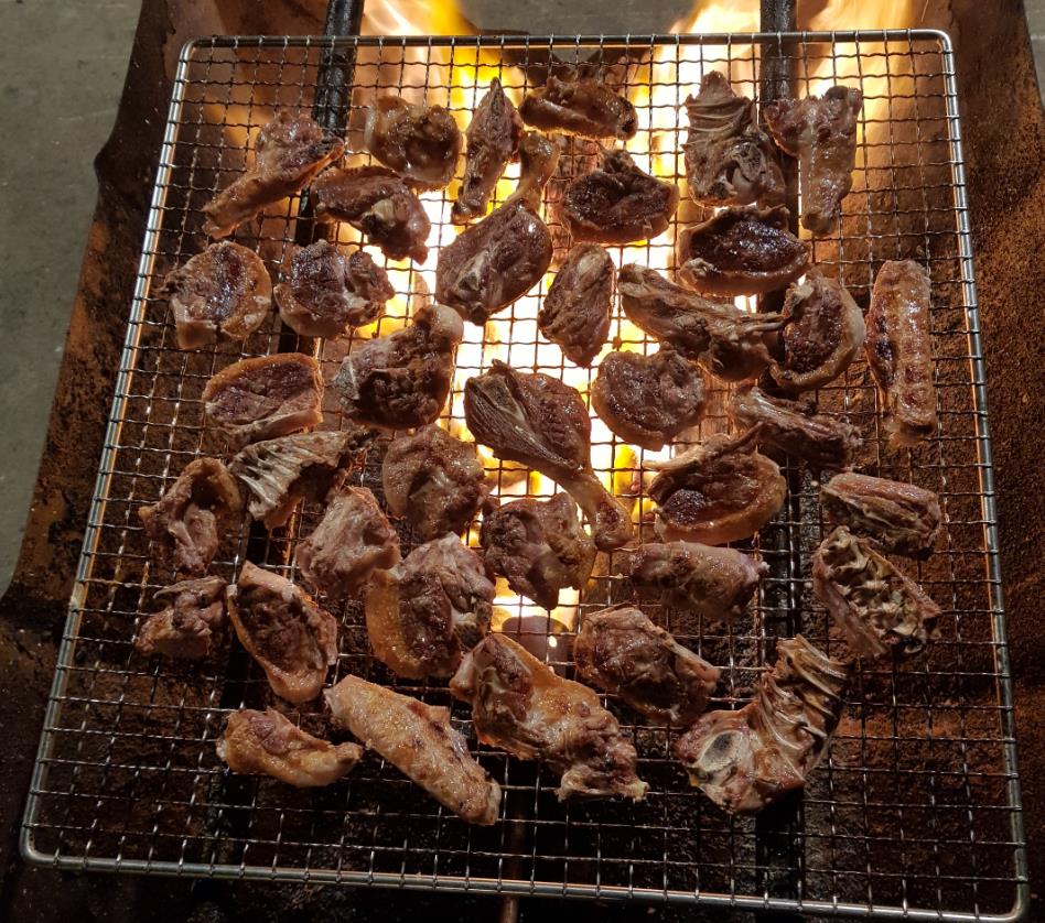 참나무장작에 굽는 생방송투데이 오리장작구이한상