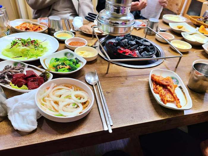생생정보 충남 당진 한우 특수 부위 무한리필 훈제 목살 맛집