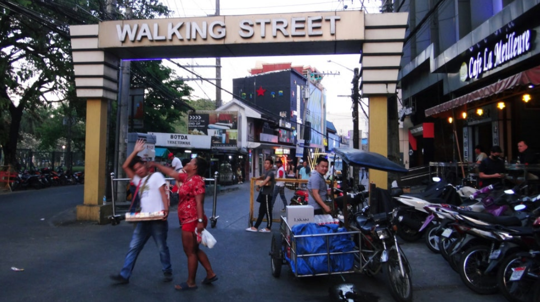 필리핀 앙헬레스 KTV