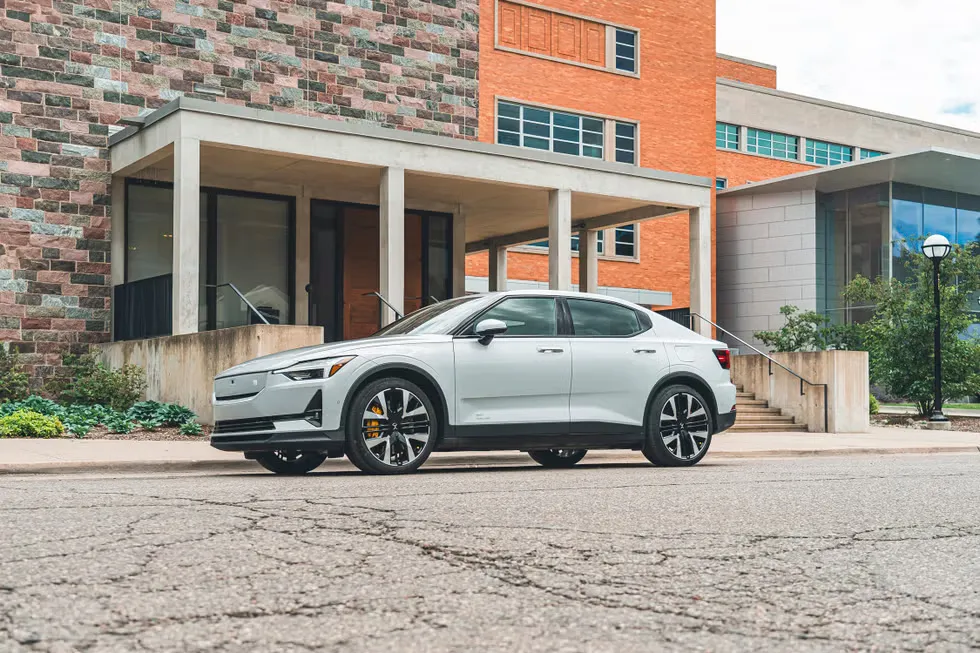 폴스타2 이미지