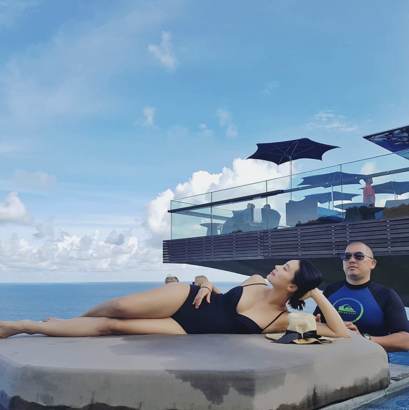 김효선 수영복 각선미