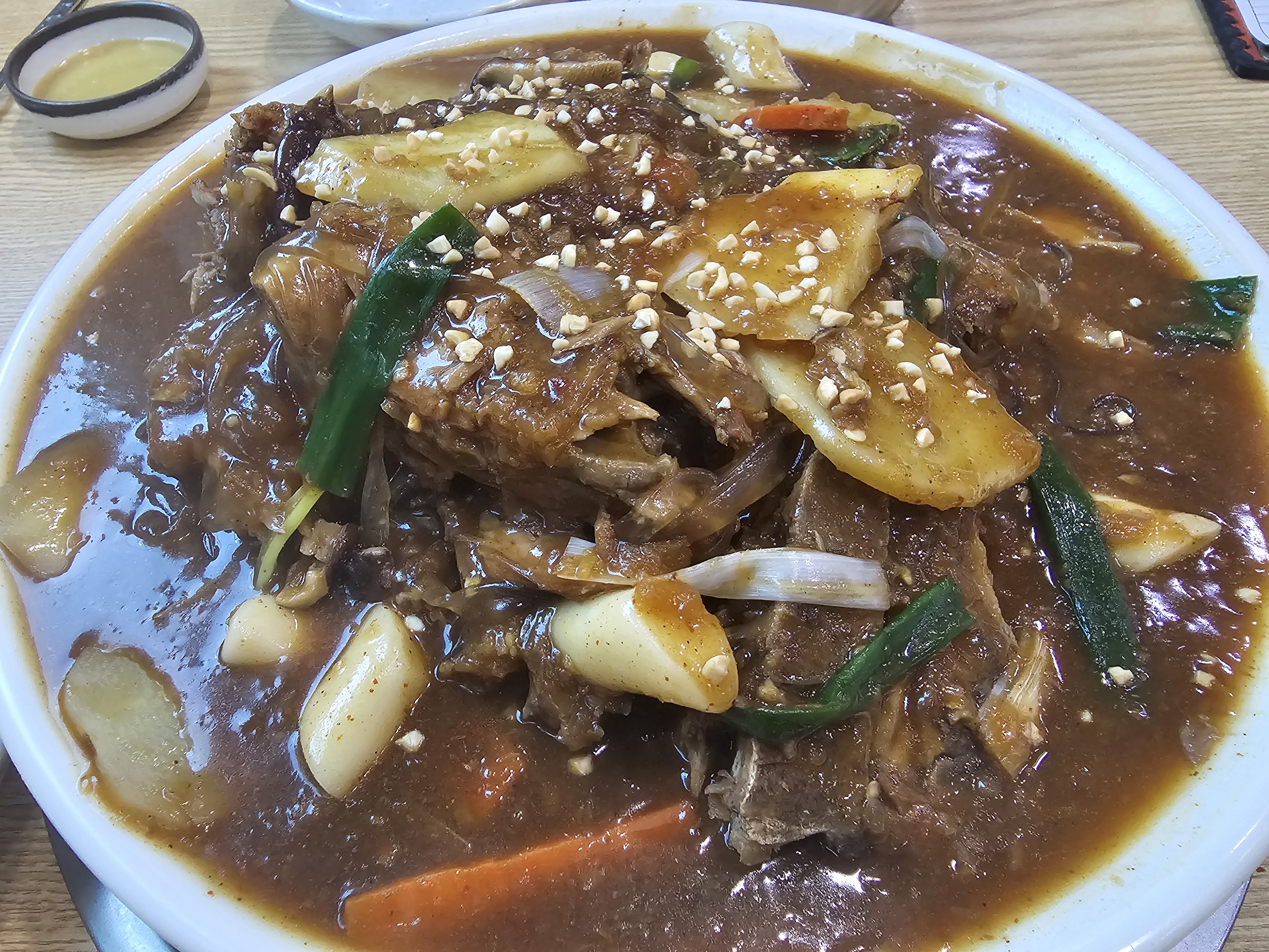 경기도_부천시_원미동_청기와뼈다귀해장국_뼈찜(소)1