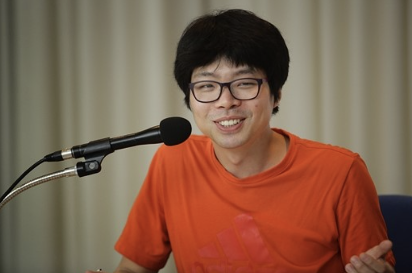 민주당 한윤형